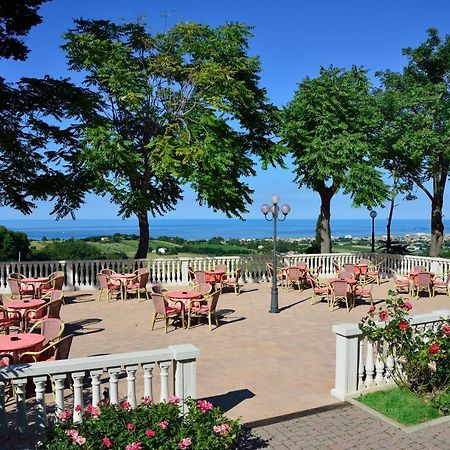 Hotel Bel Sit Senigallia Exterior foto