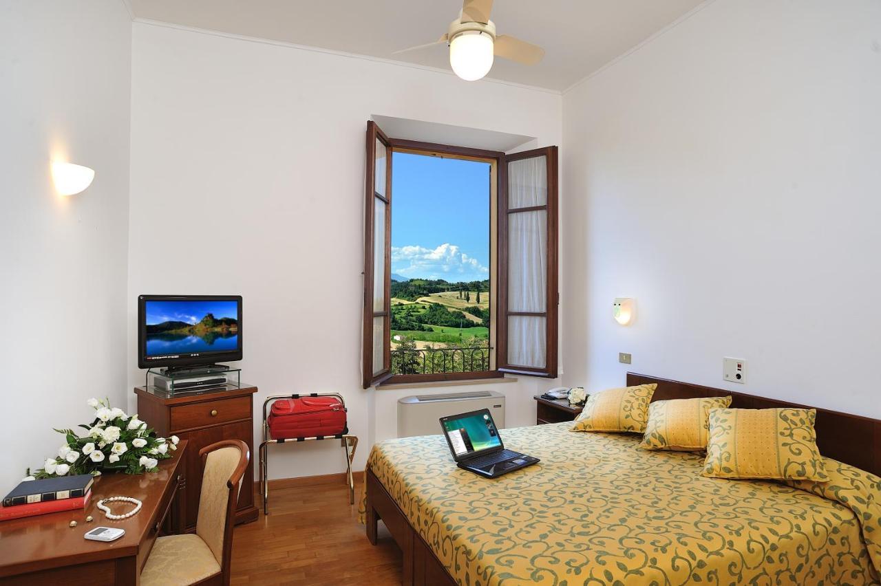 Hotel Bel Sit Senigallia Exterior foto