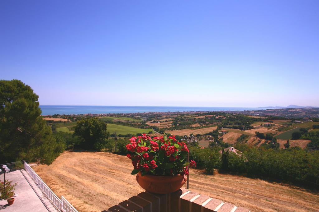 Hotel Bel Sit Senigallia Exterior foto