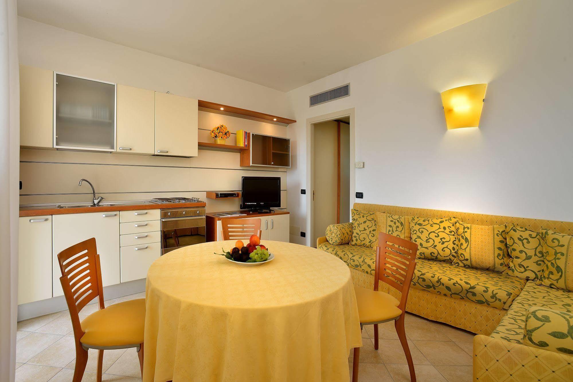 Hotel Bel Sit Senigallia Exterior foto