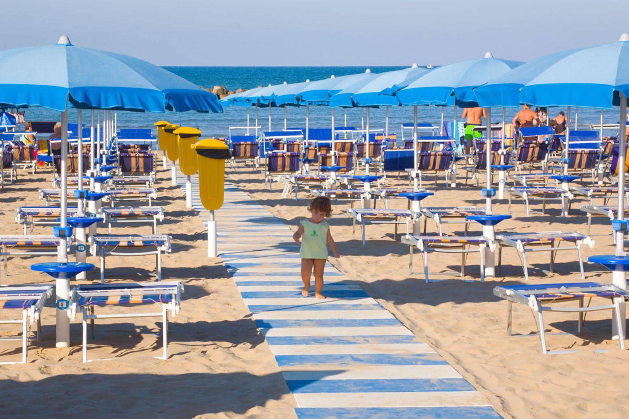 Hotel Bel Sit Senigallia Exterior foto